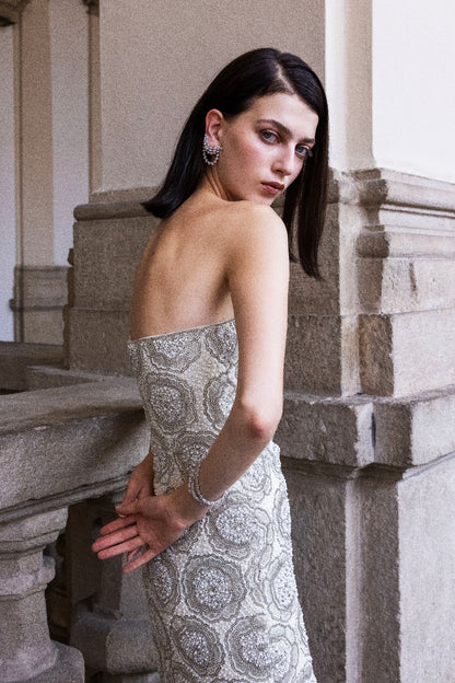 Sttrapless Fitted Rose Dress