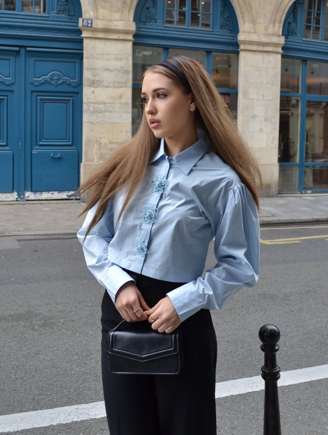 Crop Poplin Shirt With Pearl Flower Buttons